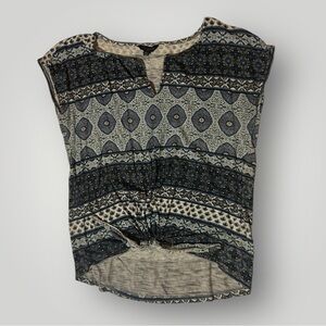 Lucky Brand Blue and Cream Patterned Blouse